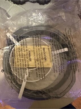 New NIP Pampered Chef Nonstick Cake Pan With Checkerboard Insert 9611